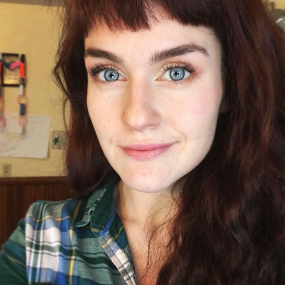 Meet your Posher, Lydia